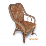 S003 Classic Chair